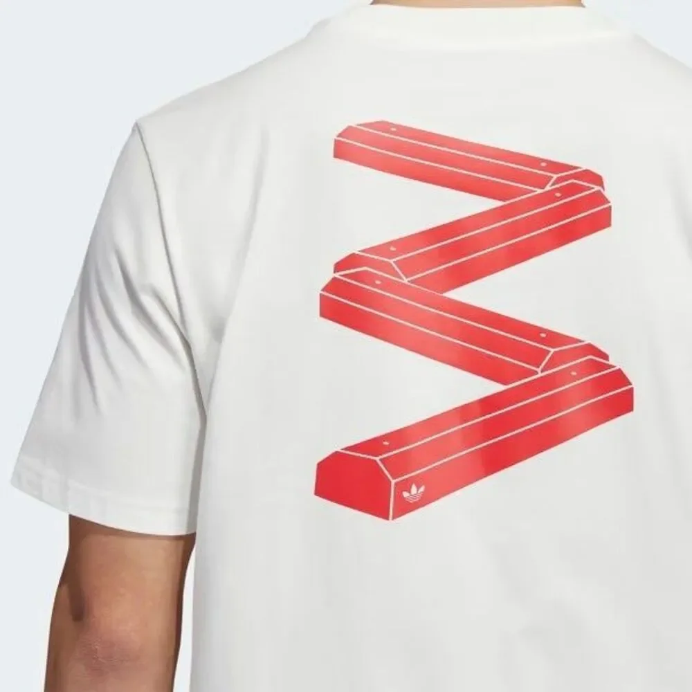 adidas size medium